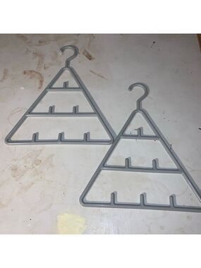 Unbranded Gray Triangle Closet Accessories Hangers One Size